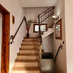 Villa Hidden Gem Guri i Zi